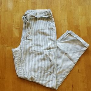 American Eagle pant